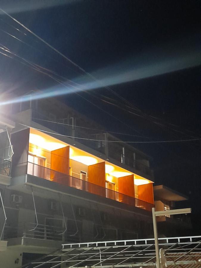 Anxhelos Hotel Himare Ngoại thất bức ảnh