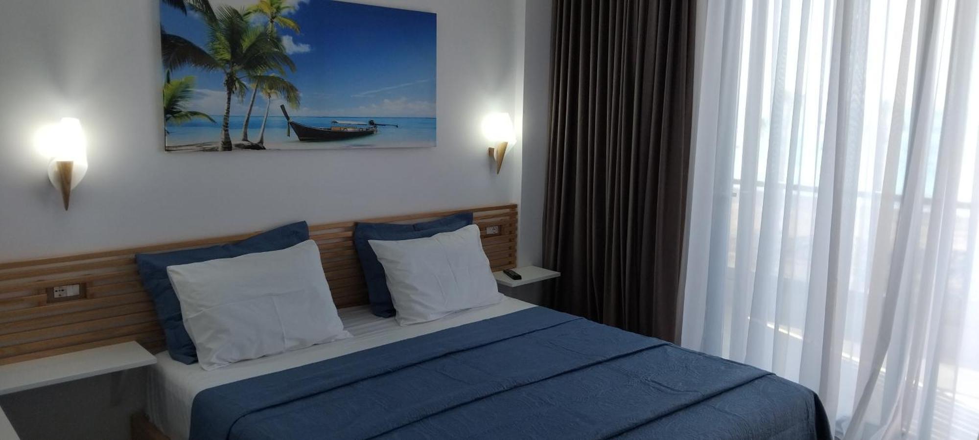 Anxhelos Hotel Himare Phòng bức ảnh