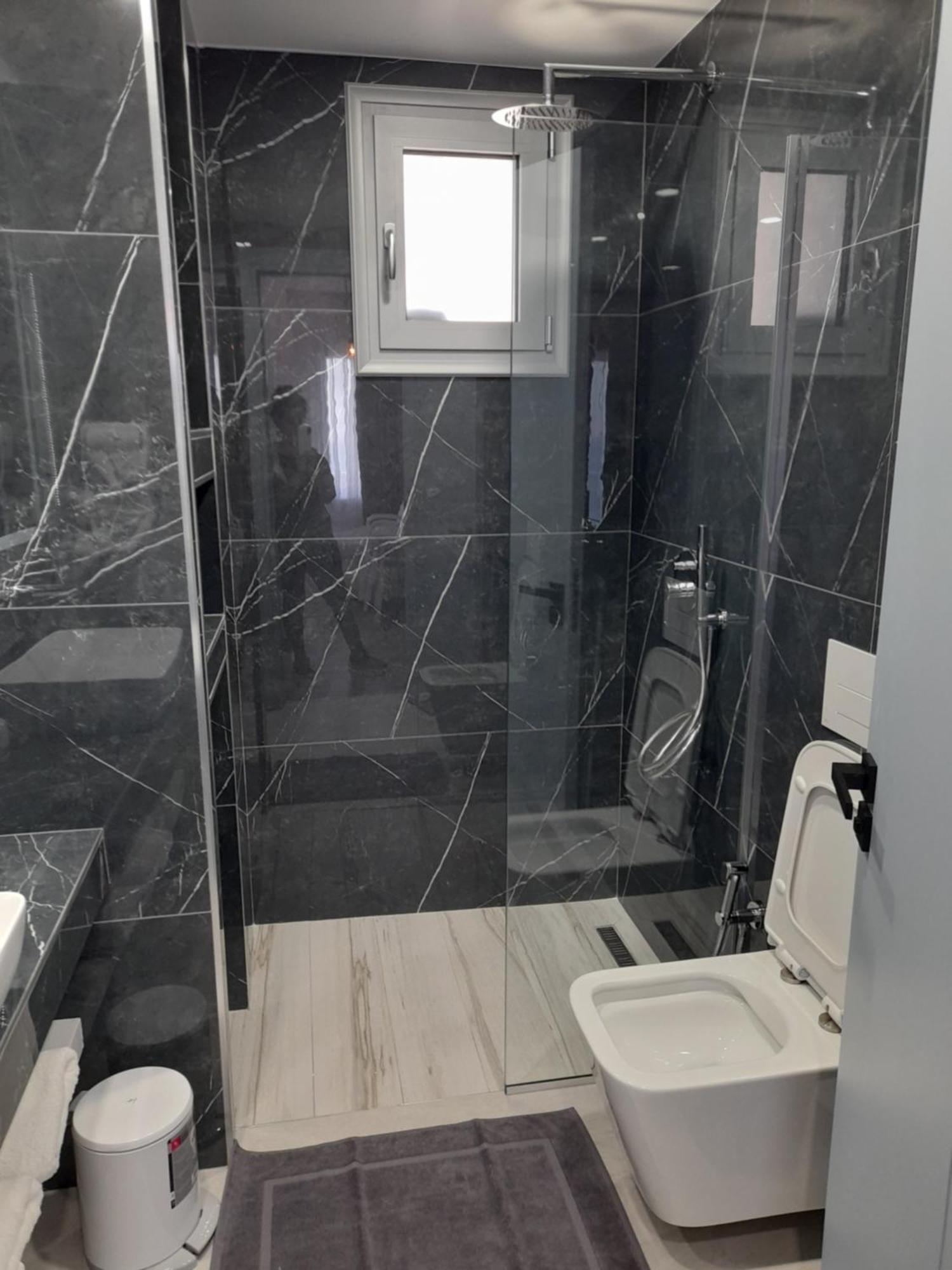Anxhelos Hotel Himare Phòng bức ảnh